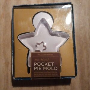 Baking Pocket Pie Mold